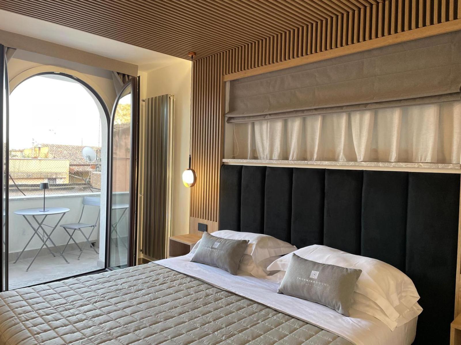 Taormina Rooms Centro Storico Exterior photo