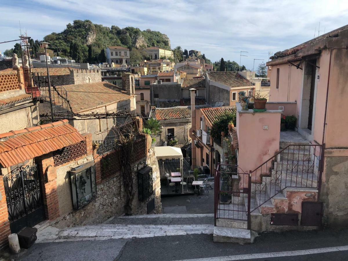 Taormina Rooms Centro Storico Exterior photo